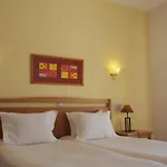 Bay 4*