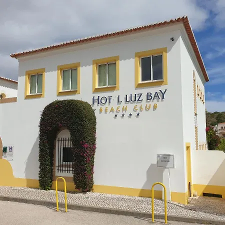 Hotel Bay