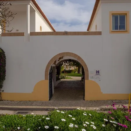 Bay Otel 4*